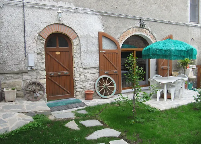 La Casa Dei Mimirs 3* Garbagna